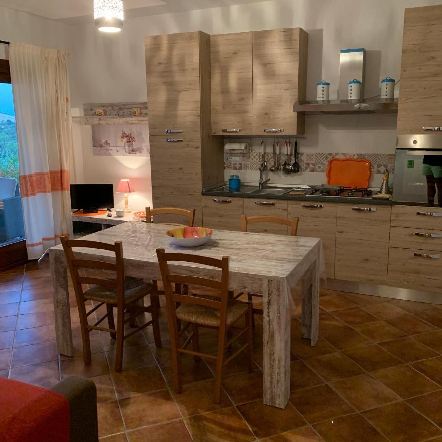 Residenza Il Melograno Villa Budoni Luaran gambar